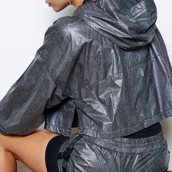 Free People Movement Diamond Back Reflective Cropped Jacket / Windbreaker - Smal - Picture 3 of 11